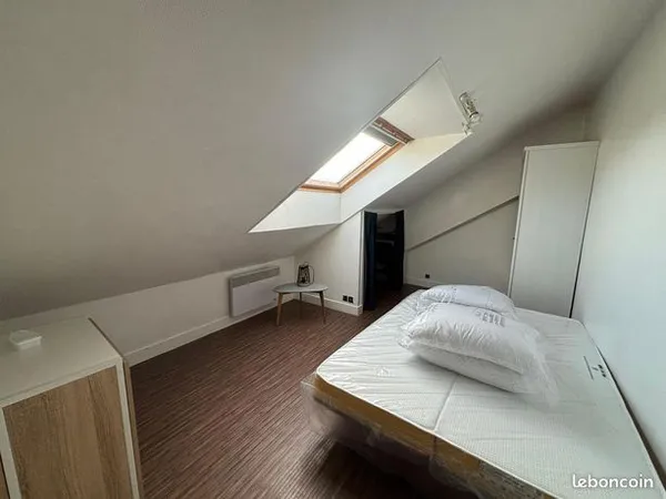 Appartement 1 pièce 11 m² 