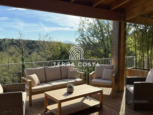 Appartement 3 pièces 87 m² 