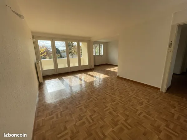 Appartement 3 pièces 69 m² 