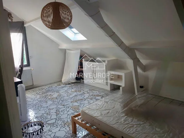Maison 2 pièces 57 m² 