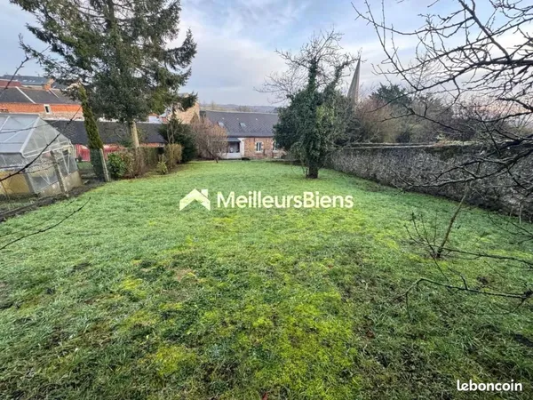 Terrain 445 m² Dompierre Sur Helpe 
