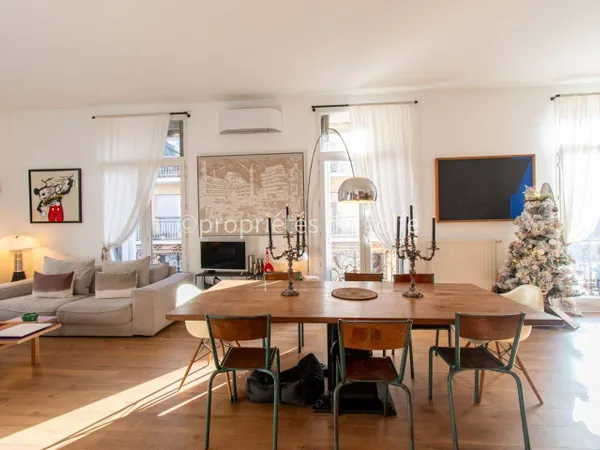 Appartement 5 pièces 131 m² 