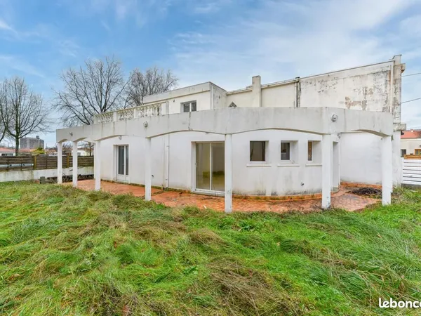 Maison 6 pièces 160 m² 
