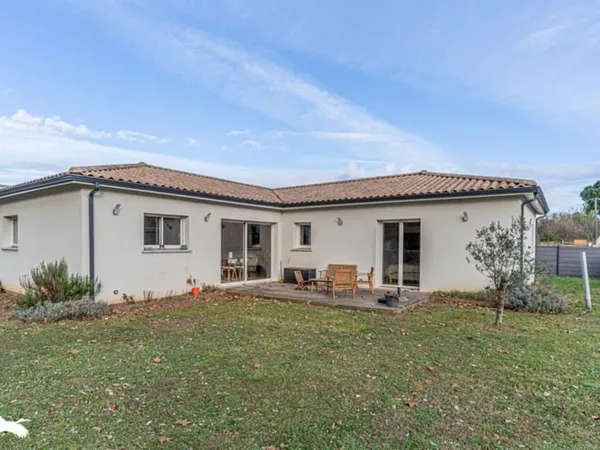 Contemporaine de 5 pièces principales 
