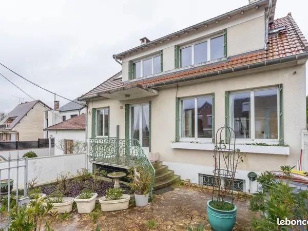 Maison 7 pièces 128 m² 