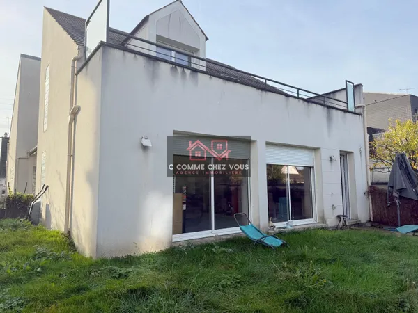 Maison spacieuse à vendre à Ozoir-la-Ferrière 