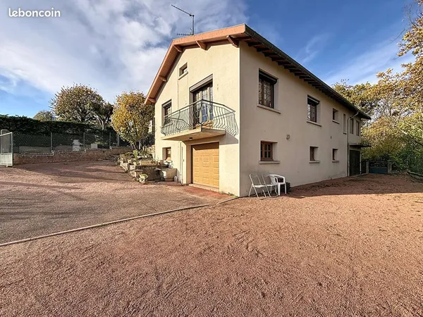 Maison 5 pièces 104 m² 