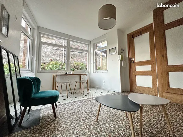 Studio cosy à Hazebrouck à proximité de la gare 
