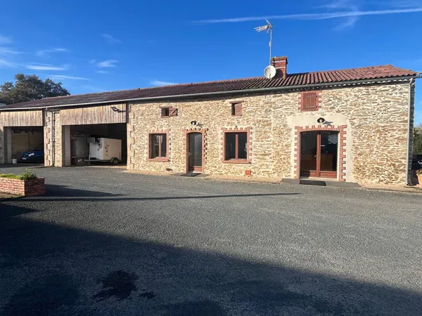 Maison 6 pièces 180 m² 