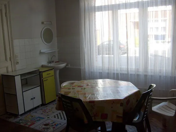 Studio 1 pièce 18 m² 