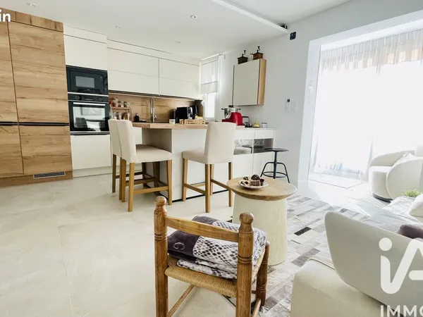 Mazet 2 pièces 45 m² 