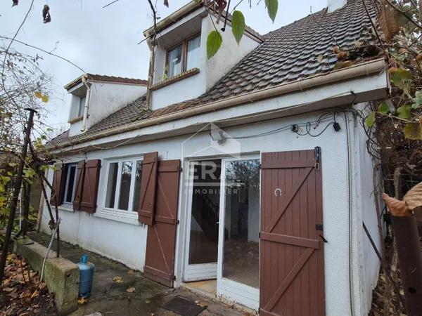 Maison Servon 5 pièce(s) 117.21 m2 