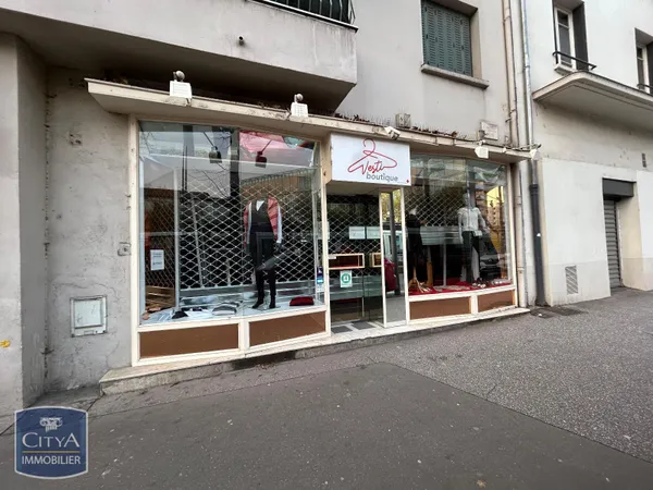 Local commercial 69 m² 