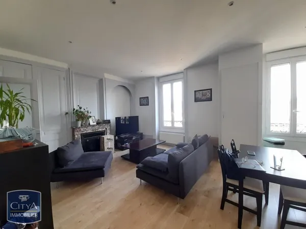 Appartement 2 pièces 66 m² 