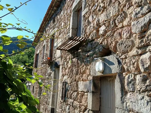 Maison 6 pièces 250 m² 