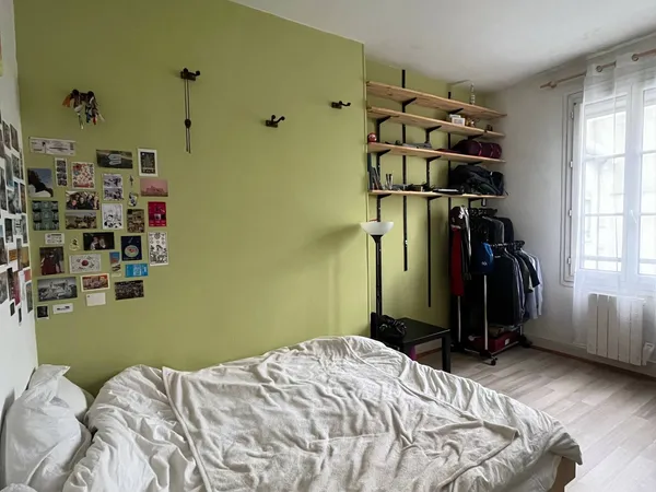 Loue chambre dans appartement 