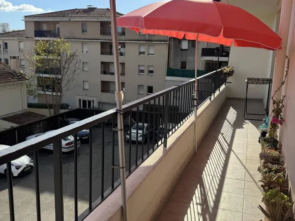 Appartement 4 pièces 74 m² 