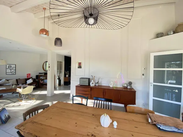 Maison 6 pièces 133 m² 