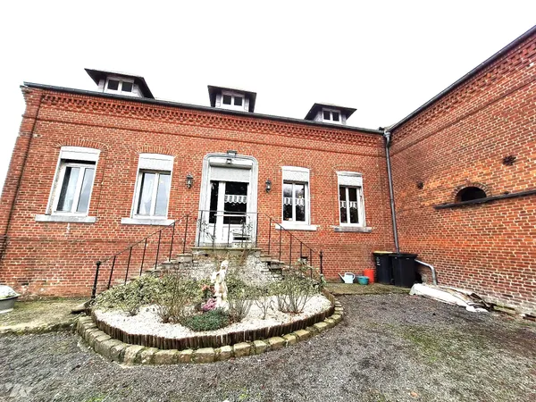 Maison 8 pièces 120 m² 