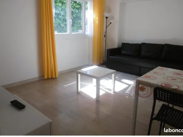 Appartement 1 pièce 28 m² 