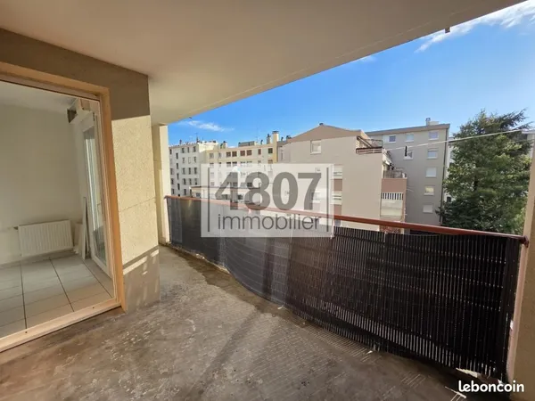 Appartement 4 pièces 83 m² 