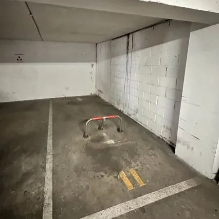 Parking 11 m² Toulouse 