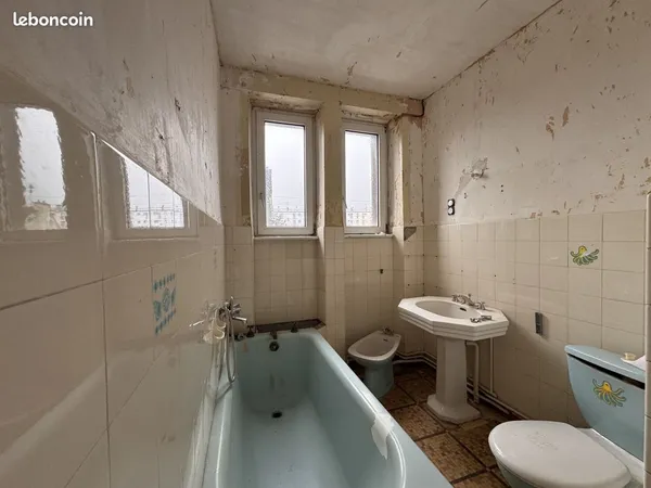 Appartement 4 pièces 61 m² 