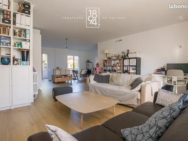Appartement 4 pièces 118 m² 