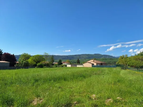 Terrain 1061 m² 