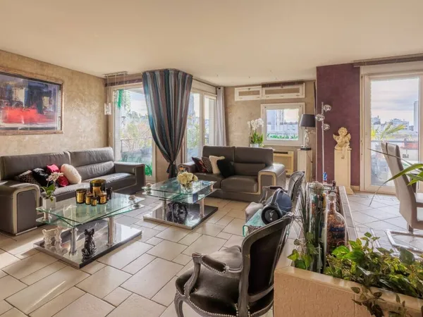 Vends T4 - 89m² - Paris 