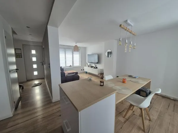 Maison 5 pièces 80 m² 