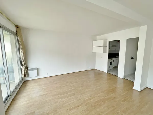 APPARTEMENT TYPE STUDIO 