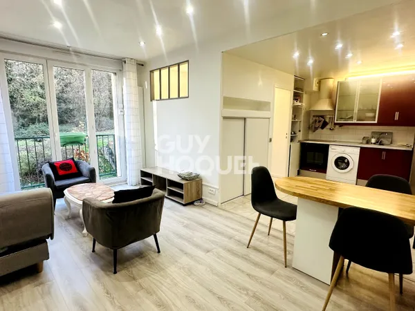 Appartement LOUE MEUBLE Forges Les Bains 2 pièce(s) 