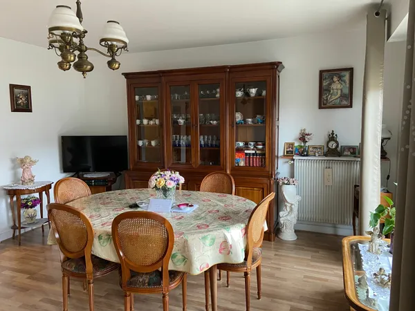 DRANCY appartement 3 pièces +cave et parking 