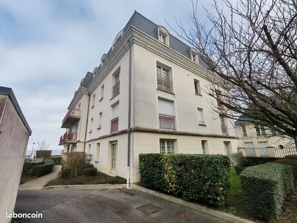 APPARTEMENT 5 Pièces 105 m2 