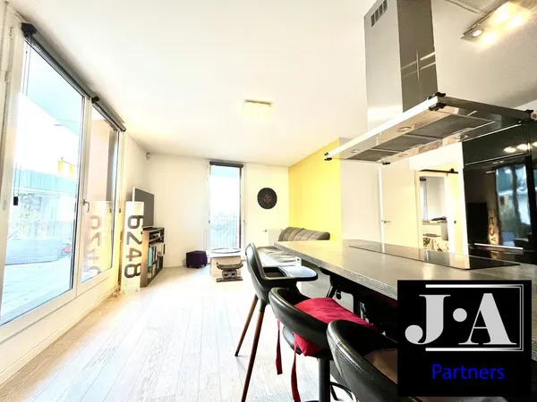 Appartement 3 pièces 63 m² 