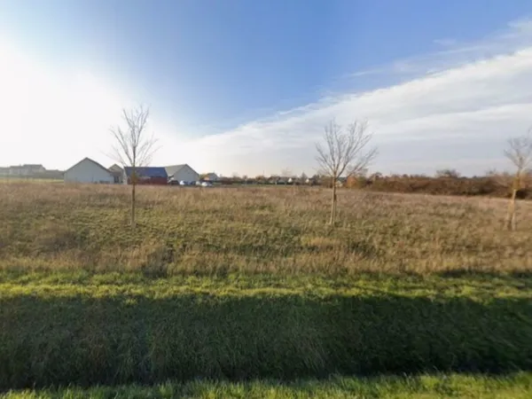 Terrain 553 m² 