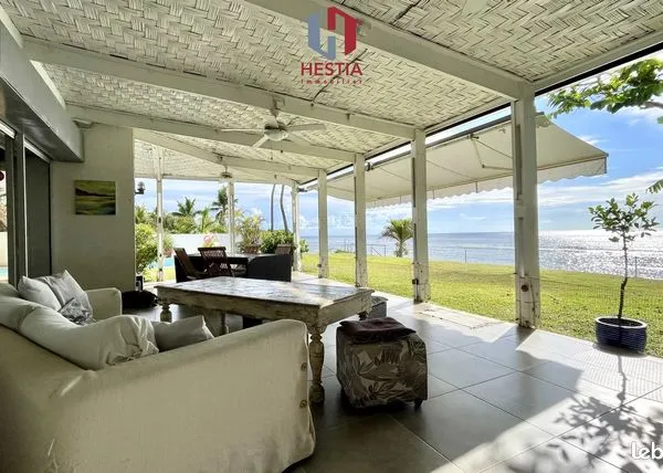 Maison 7 pièces 240 m² 