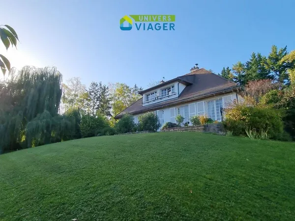Maison 7 pièces 220 m² 
