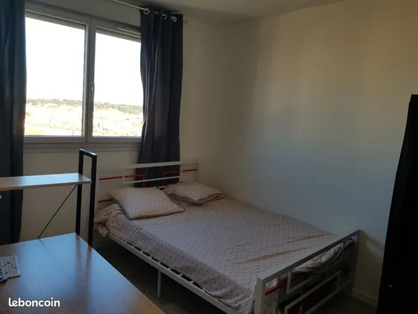 2 Chambres toutes charges comprises, Tram T4 T6 