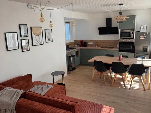 Maison - 3 pièces - 60 m² 