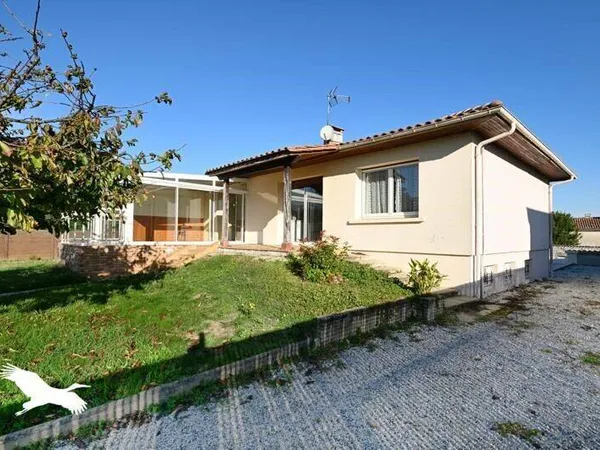 Maison de plain-pied 5 pièces 143 m² 