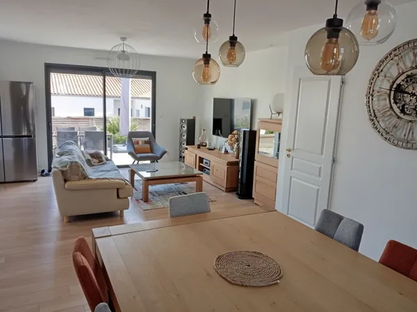 Vends maison récente 