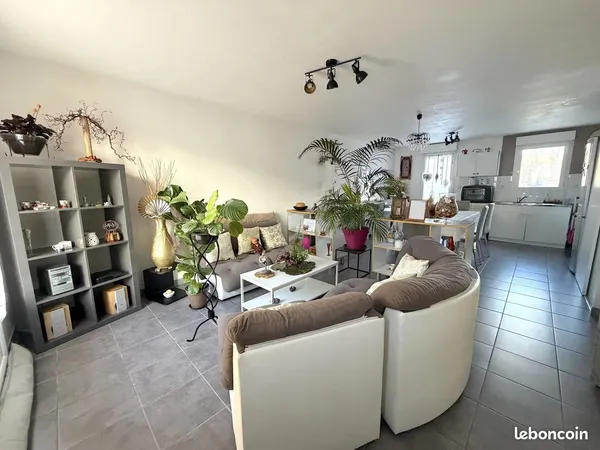 Appartement 2 pièces 61 m² 