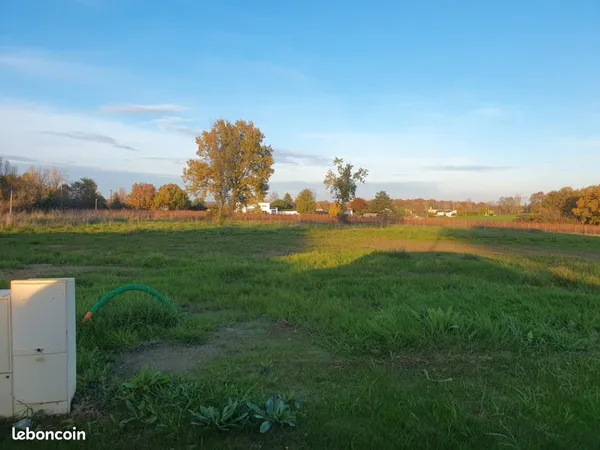 Terrain 800 m² Maransin 