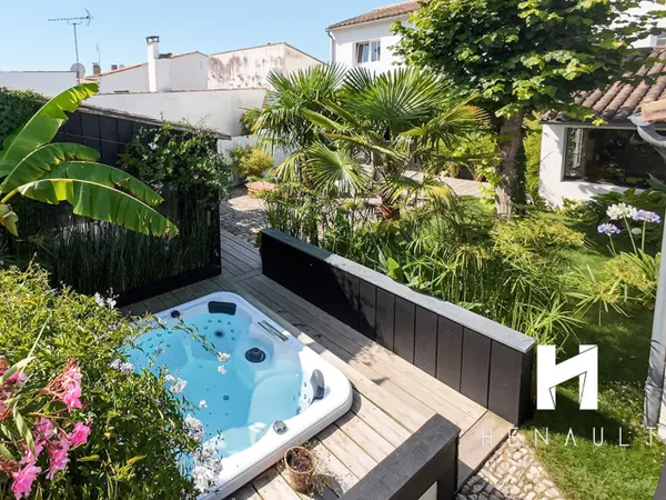 Maison La Couarde Sur Mer 4 pièce(s) 123.60 m2 