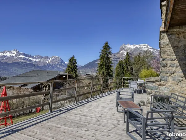 Chalet 6 pièces 151 m² 