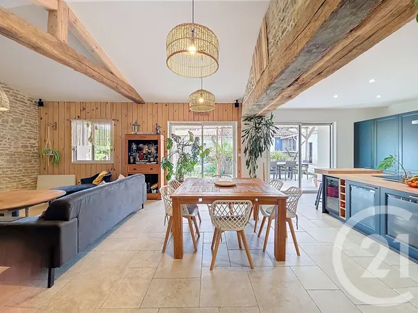 Maison 5 pièces 159 m² 