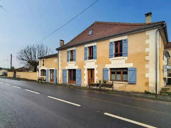 Maison 9 pièces 240 m² 