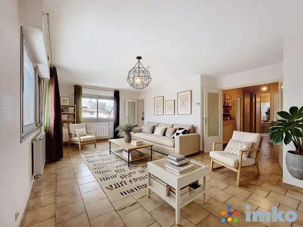 ? À vendre - Spacieux appartement lumineux de 102 m² - 